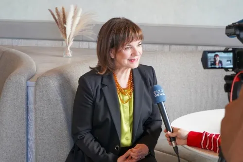 Julia at interview